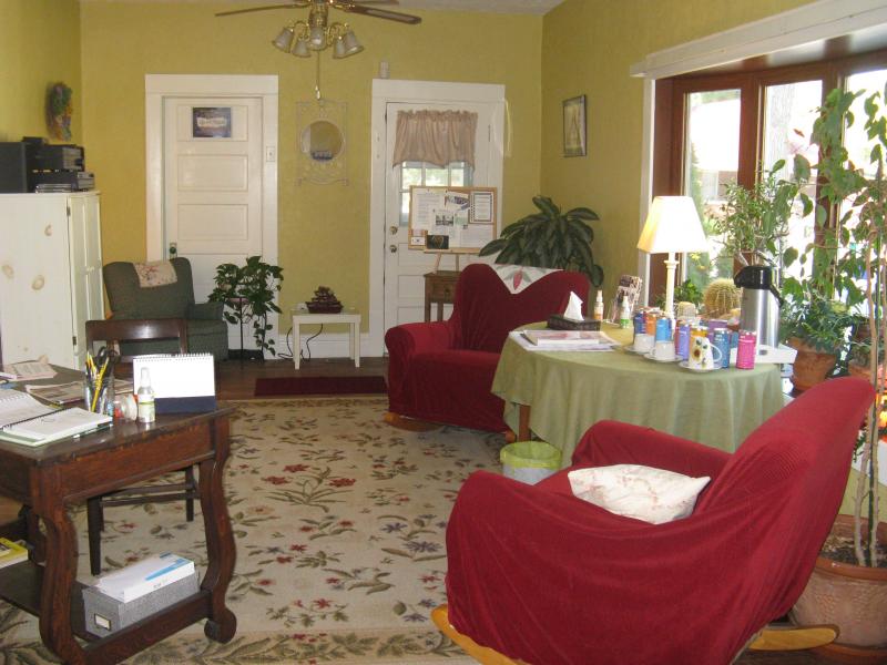 .... stepping into a massage center like none other. You experience gentle fragrances, the meditative note of music, the soft colors and vintage furnishings suggesting the comfort of grandma’s house and the harmony of a time gone by. Already you begin to unwind. You are then graciously ushered into a charming room of your own, herbal teas are offered and your custom tailored massage begins.... 